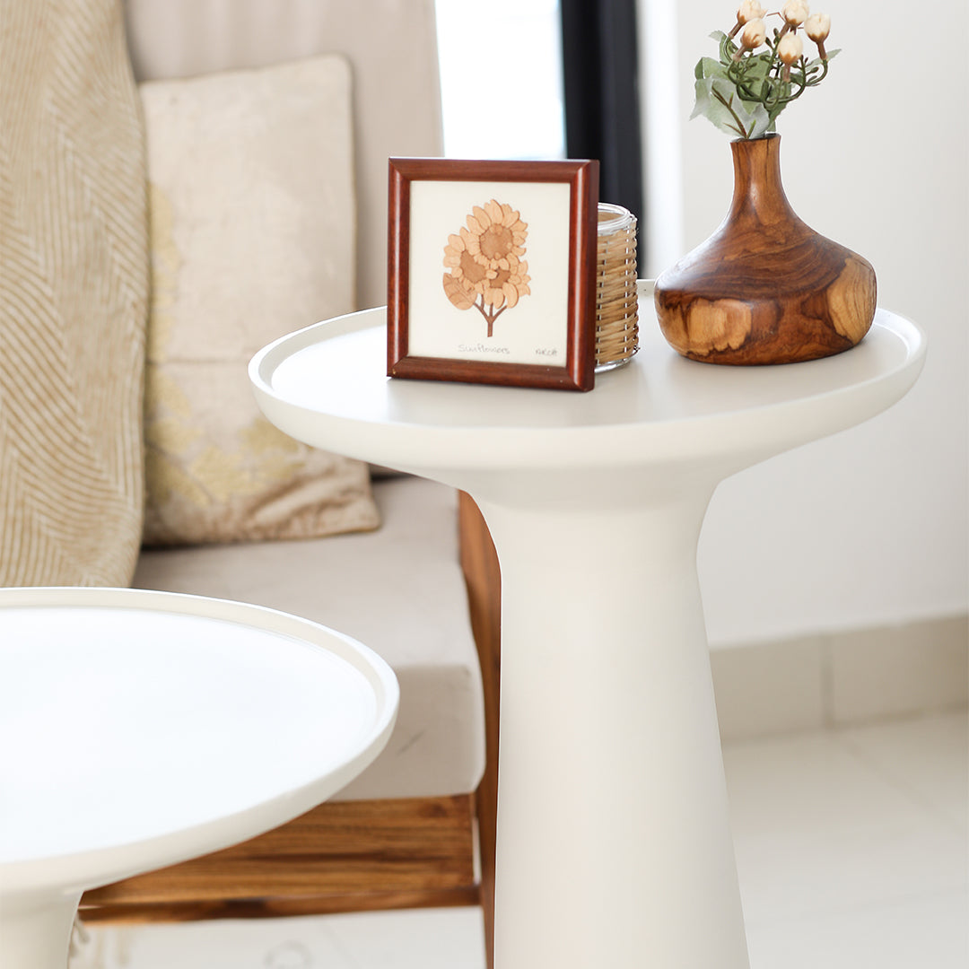 Belgrade Accent Table Set of 2 Ivory