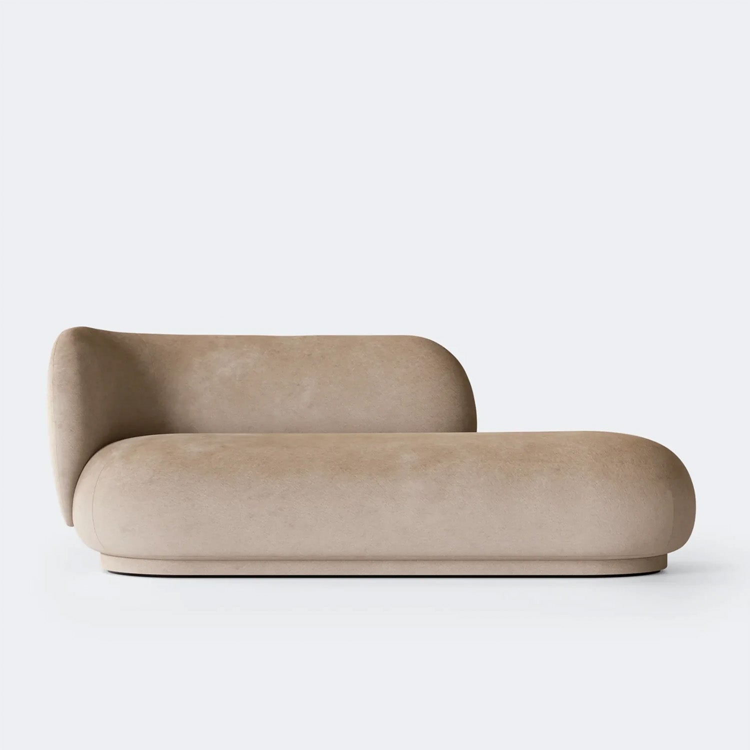 Umbria Sofa in Ombre Beige