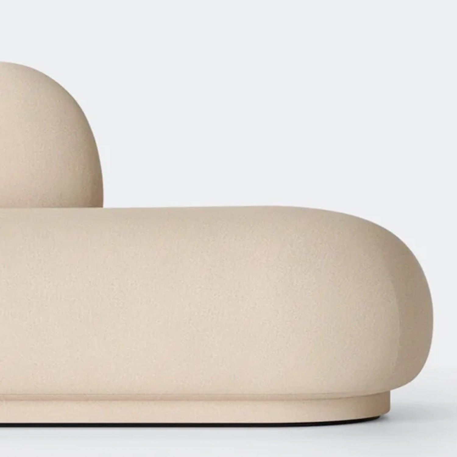 Umbria Sofa in Off White