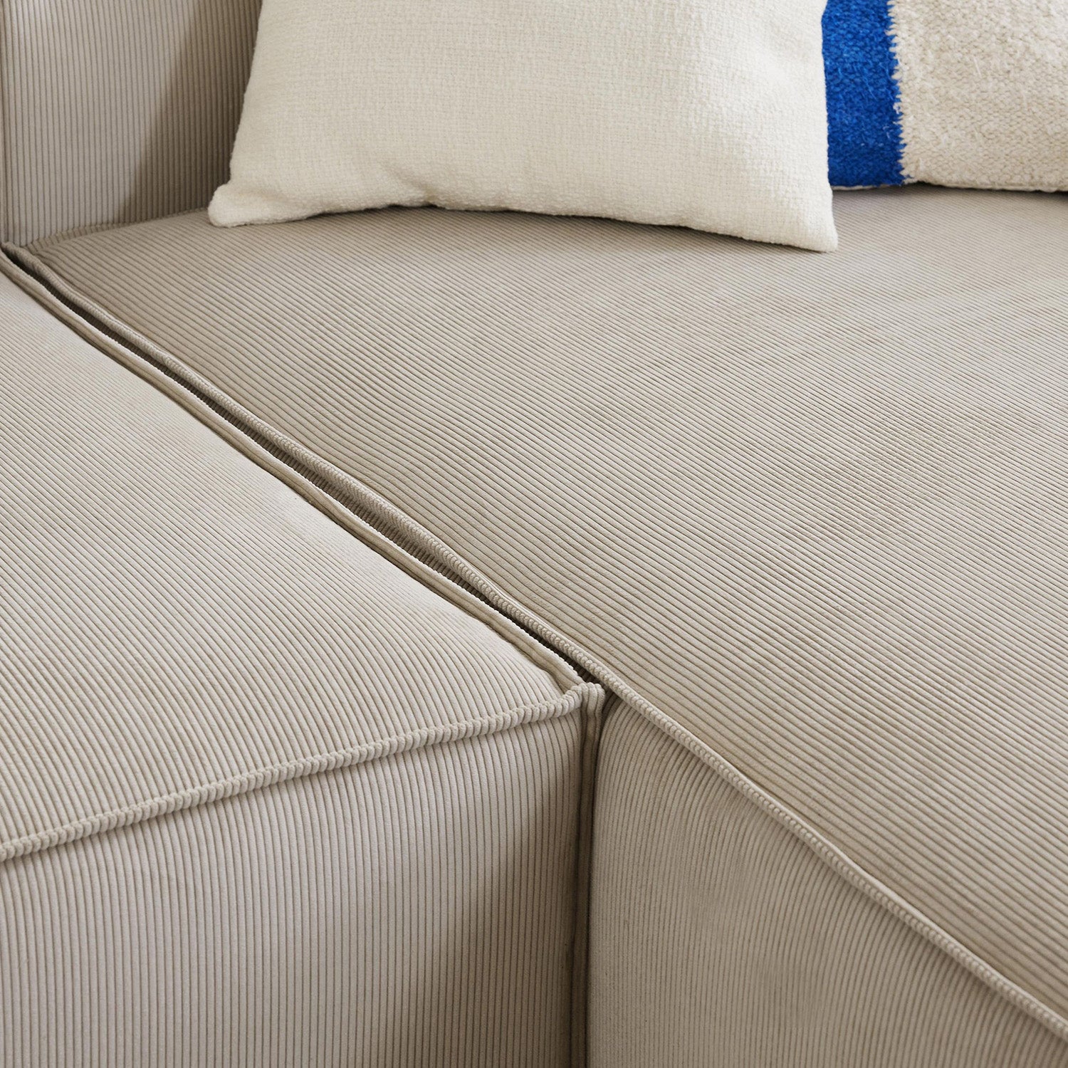 Assisi L-Shape Sofa in Off White