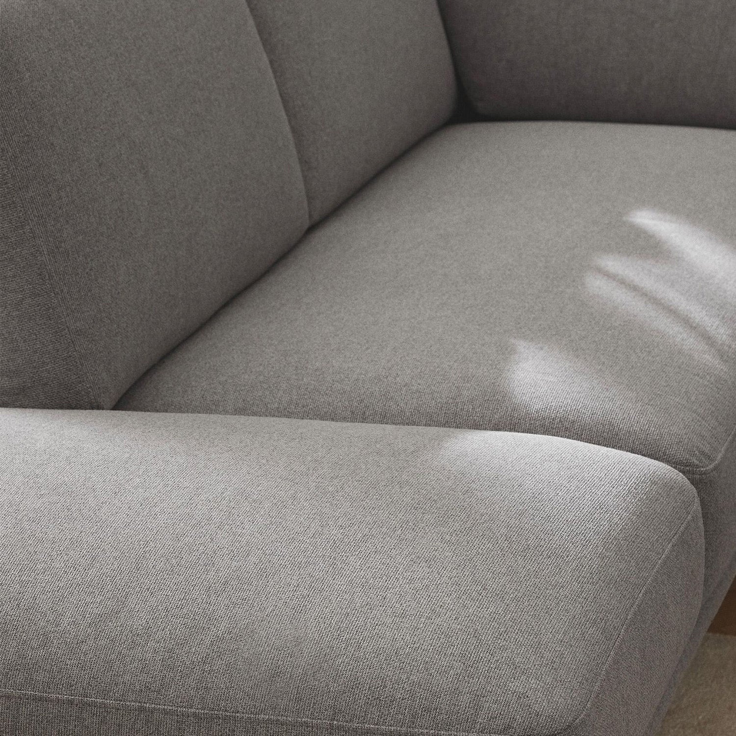 Catania L-Shape Sofa in Gray