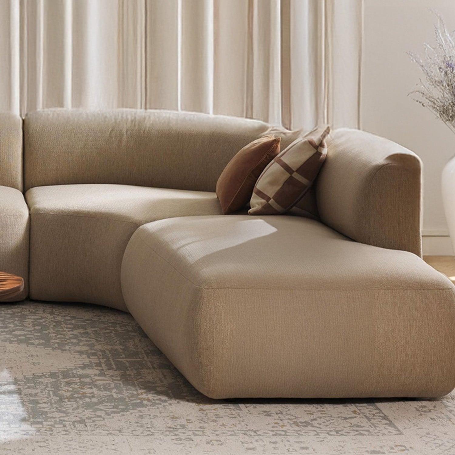 Caracalla L-Shape Sofa in Off White