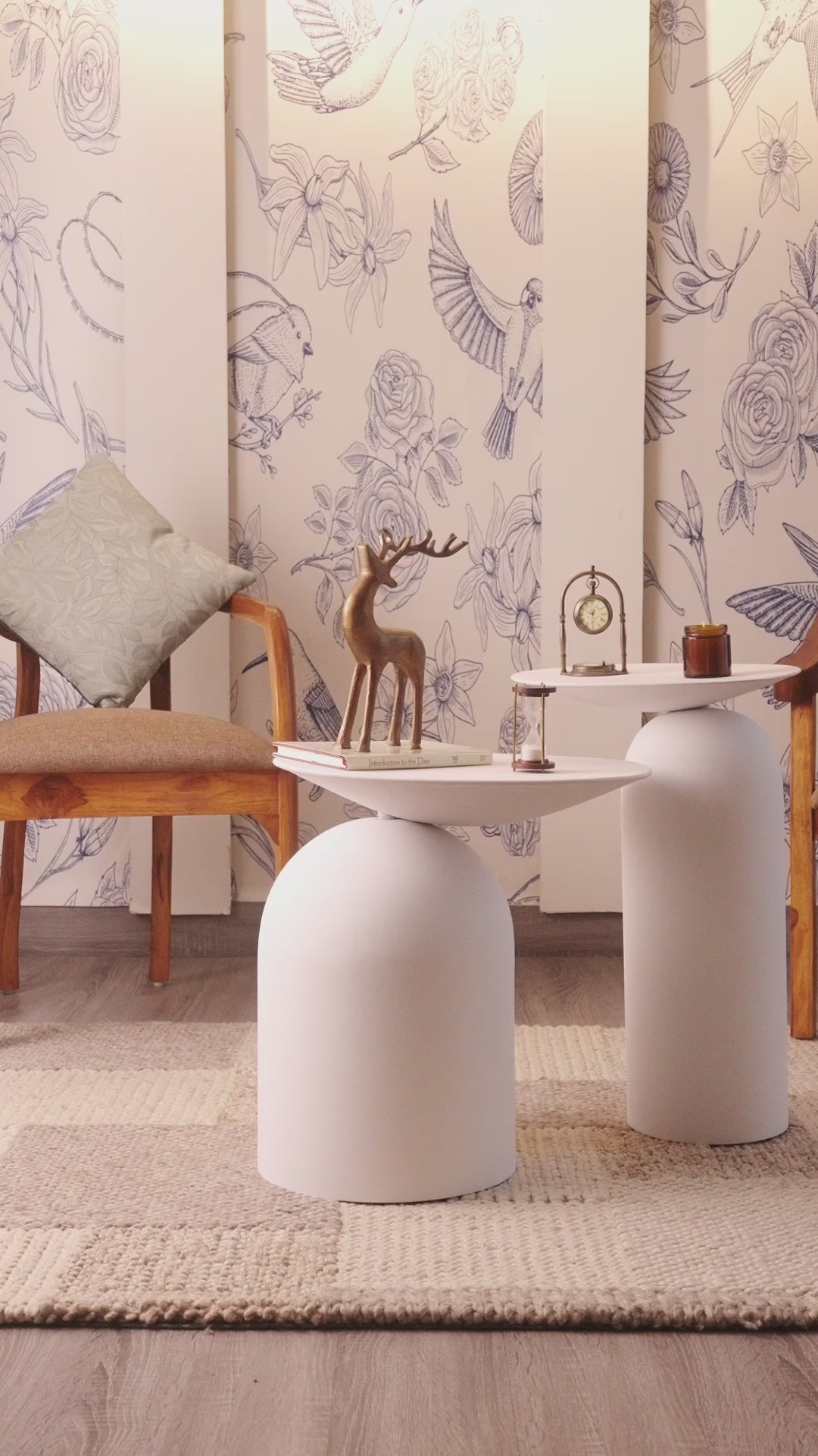 Dolphin Tables Set of 2 White